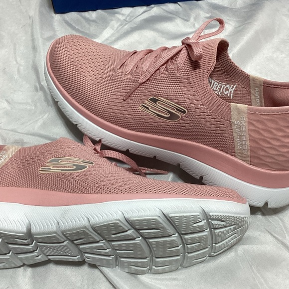 Skechers size 9 Wide fit Women's Pink “Perfect Set” Sneakers - Picture 4 of 11